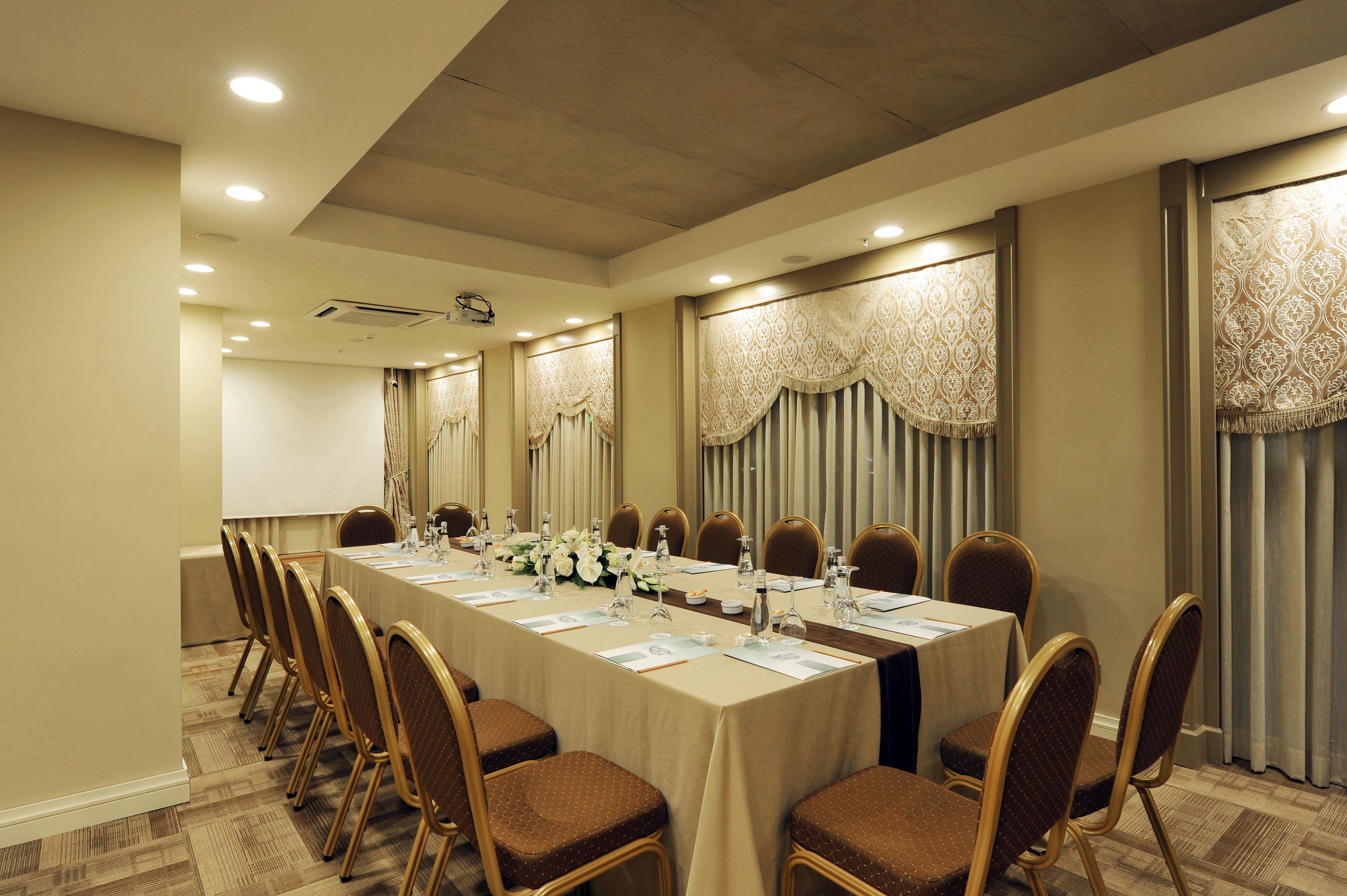 Yasmak Sultan Otel