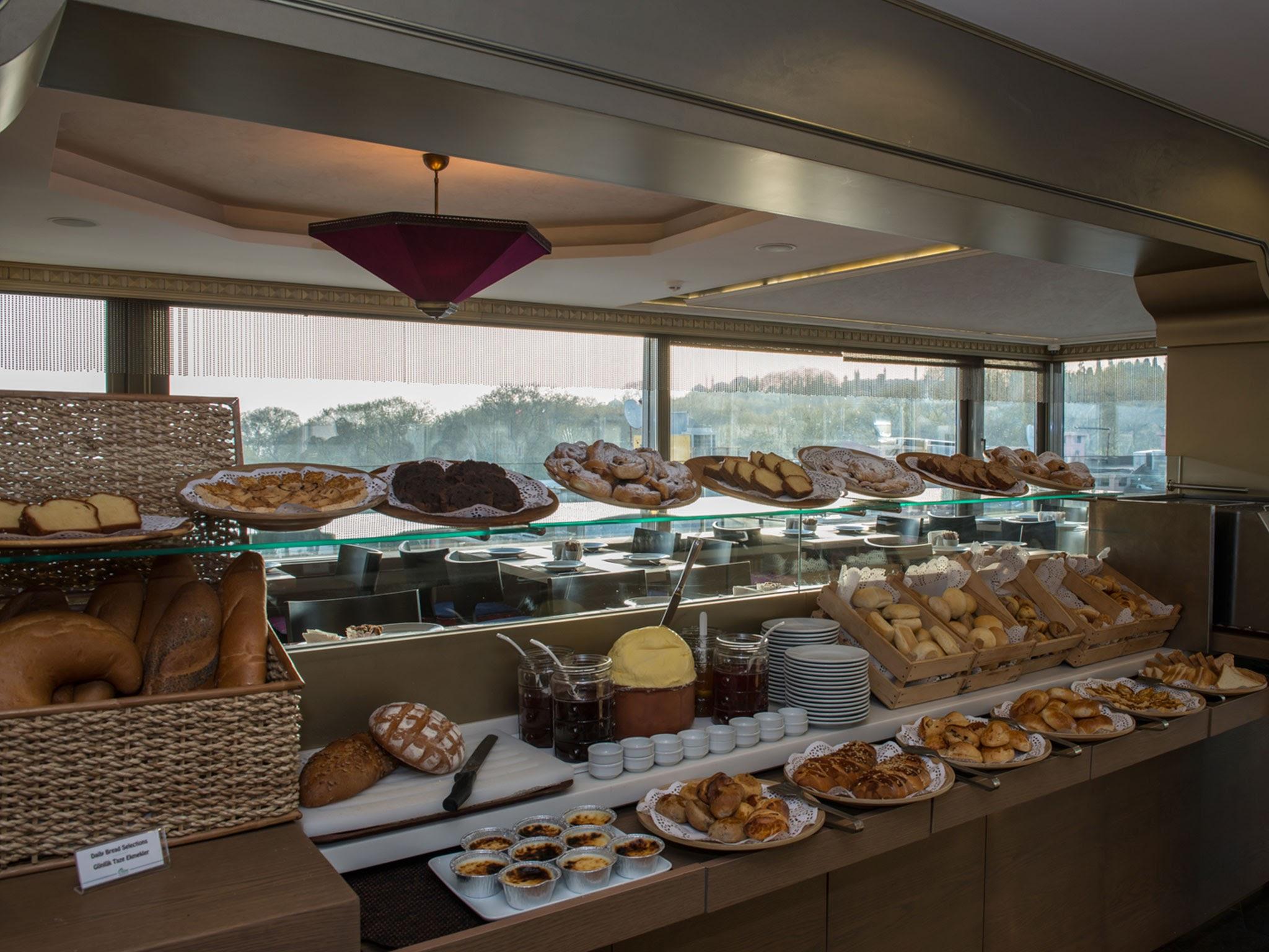 Yasmak Sultan Otel 4*